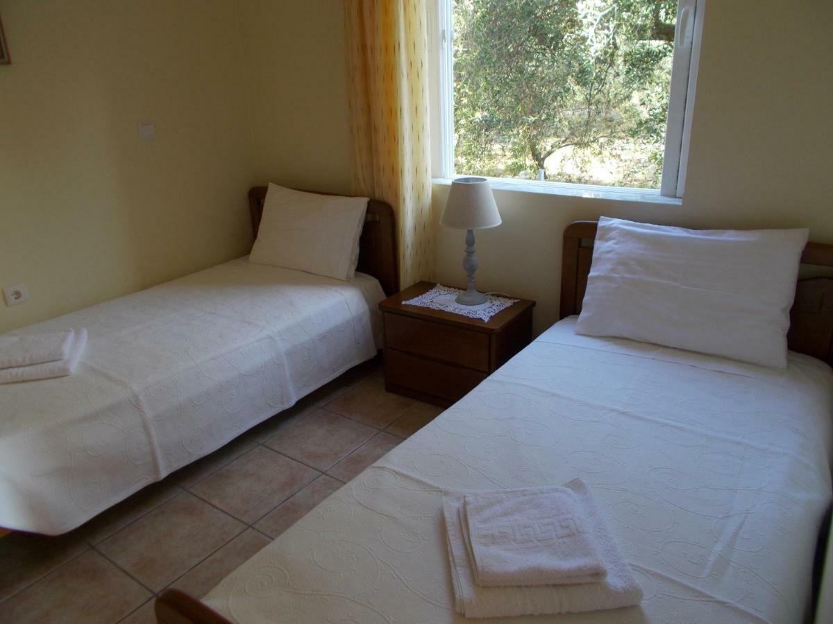 Villa Aphrodite Riza  ภายนอก รูปภาพ