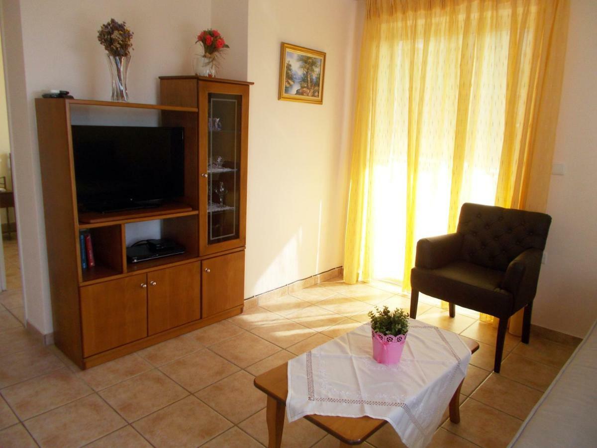 Villa Aphrodite Riza  ภายนอก รูปภาพ