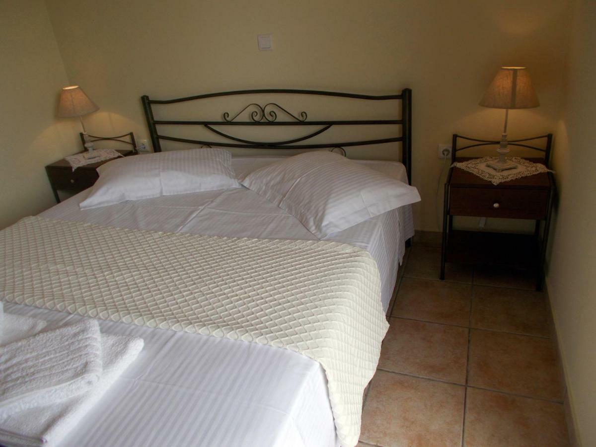 Villa Aphrodite Riza  ภายนอก รูปภาพ